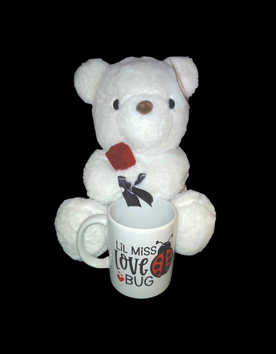 Valentine bear with cup or glass